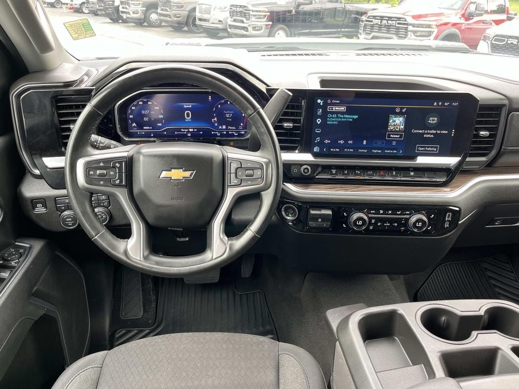 2025 Chevrolet Silverado 3500HD 4WD Crew Cab Long Bed LT