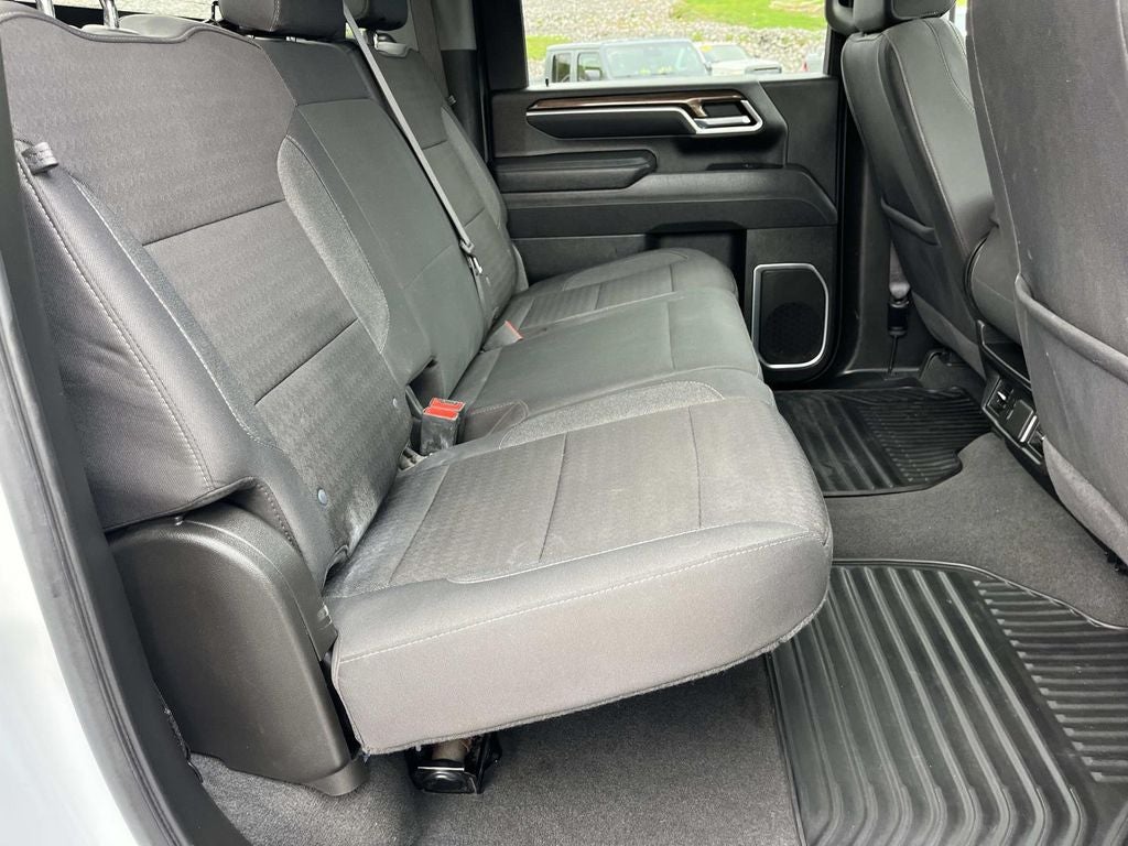 2025 Chevrolet Silverado 3500HD 4WD Crew Cab Long Bed LT