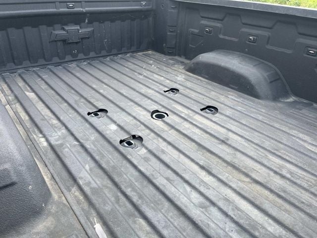 2021 Chevrolet Silverado 2500HD 4WD Crew Cab Standard Bed Custom