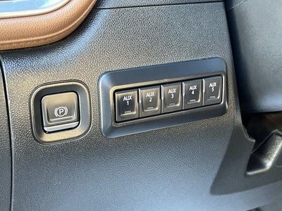 2022 Chevrolet Silverado 3500HD 4WD Crew Cab Long Bed High Country
