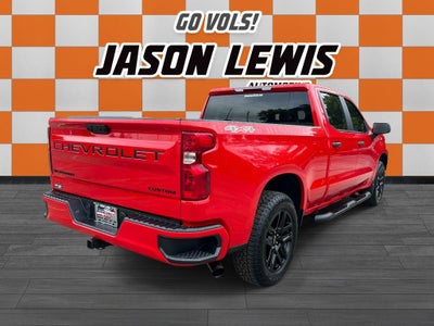 2025 Chevrolet Silverado 1500 4WD Crew Cab Standard Bed Custom