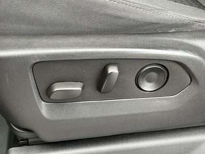 2023 Chevrolet Silverado 1500 4WD Crew Cab Standard Bed WT