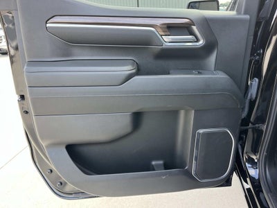 2023 Chevrolet Silverado 1500 4WD Crew Cab Standard Bed LT