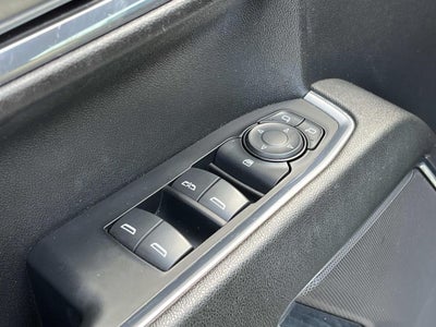 2023 Chevrolet Silverado 1500 4WD Crew Cab Standard Bed LT