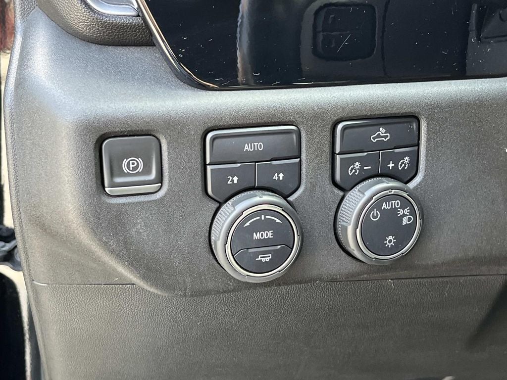 2023 Chevrolet Silverado 1500 4WD Crew Cab Standard Bed LT