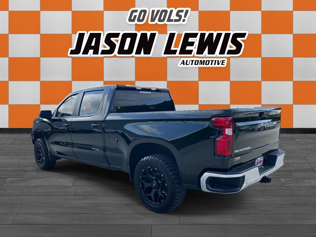 2023 Chevrolet Silverado 1500 4WD Crew Cab Standard Bed LT