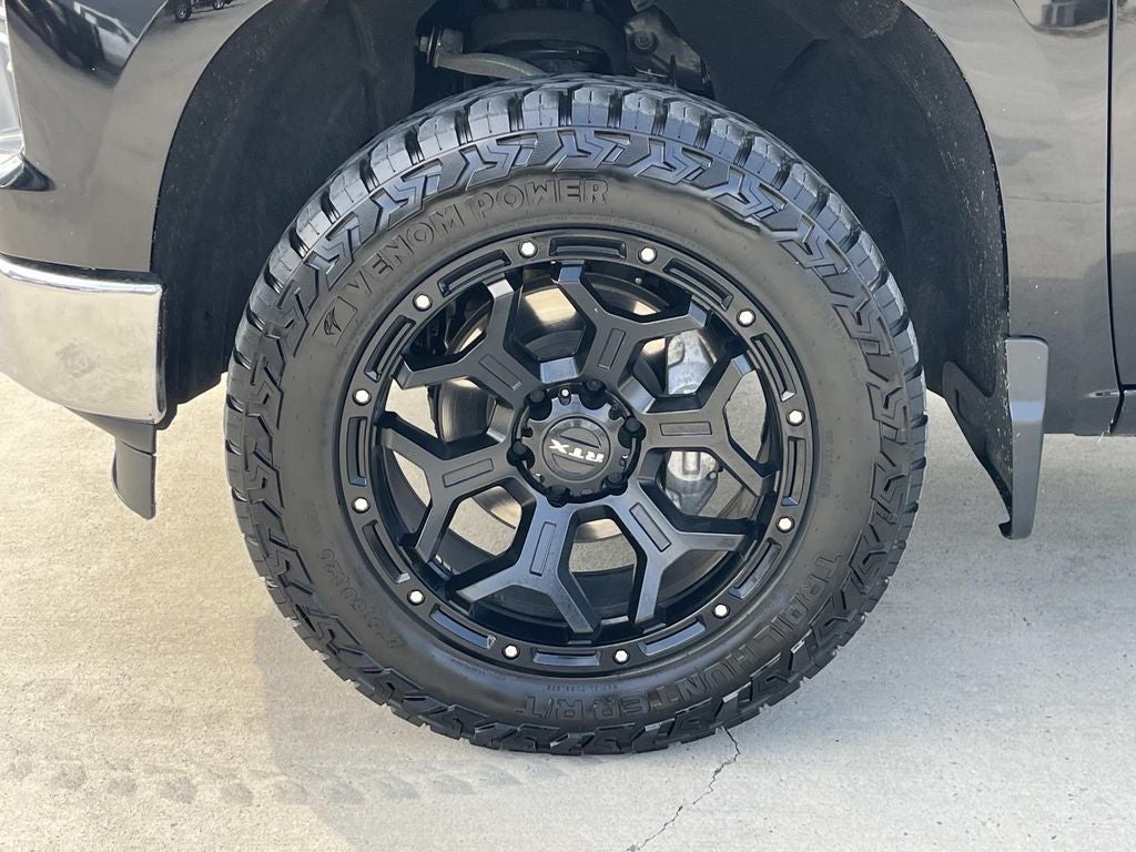 2023 Chevrolet Silverado 1500 4WD Crew Cab Standard Bed LT