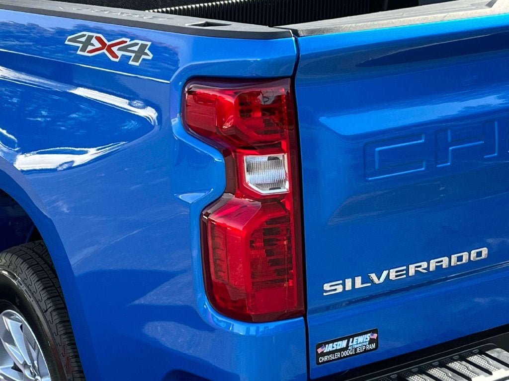 2026 Chevrolet Silverado 1500 4WD Crew Cab Standard Bed LT