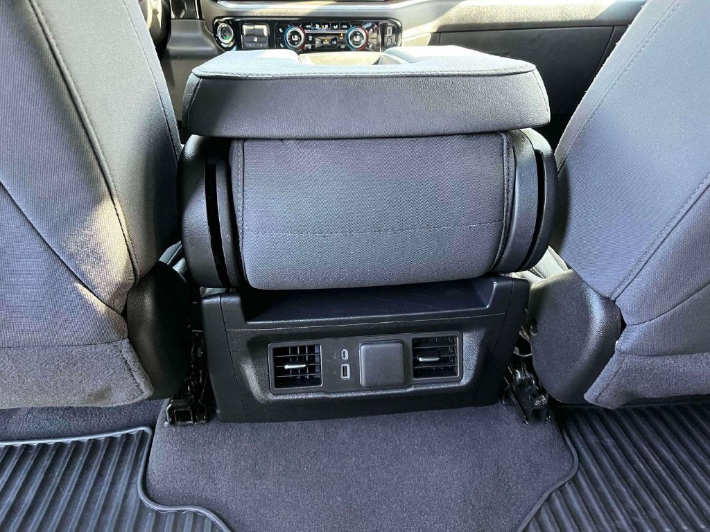 2026 Chevrolet Silverado 1500 4WD Crew Cab Standard Bed LT