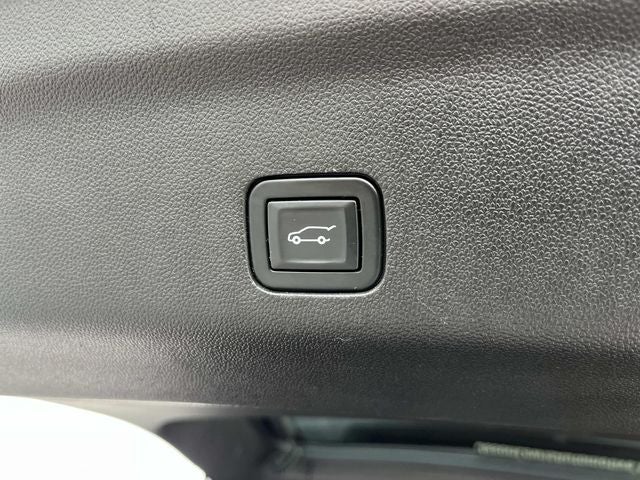 2021 GMC Yukon 2WD SLT