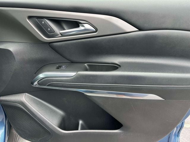 2025 Chevrolet Traverse FWD LT