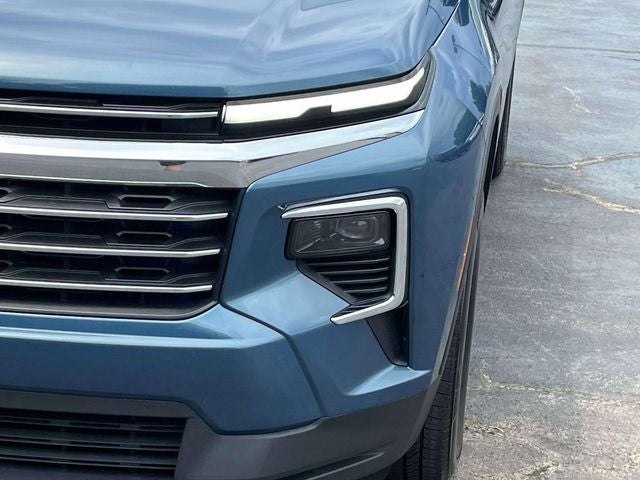 2025 Chevrolet Traverse FWD LT