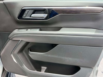 2025 Chevrolet Tahoe 4WD LT