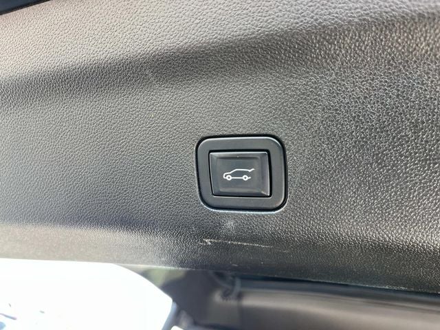 2021 Chevrolet Suburban 4WD LT