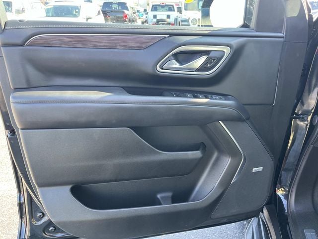 2021 Chevrolet Suburban 4WD LT