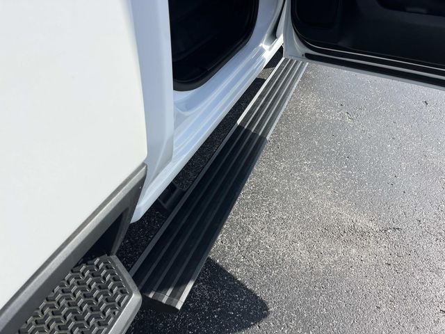 2022 GMC Sierra 2500HD 4WD Crew Cab Standard Bed AT4