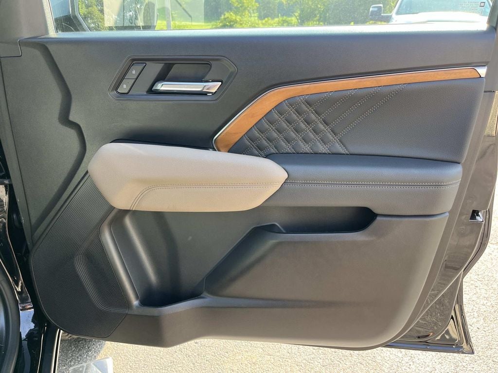 2025 GMC Canyon 4WD Denali