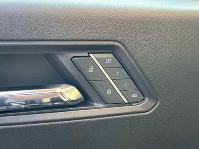 2025 GMC Canyon 4WD Denali
