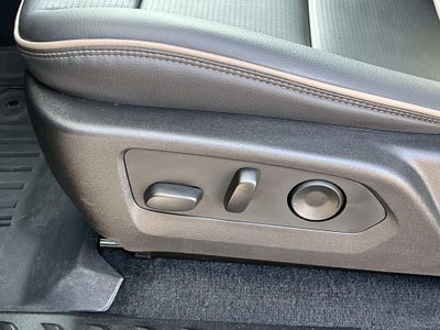 2025 GMC Canyon 4WD Denali