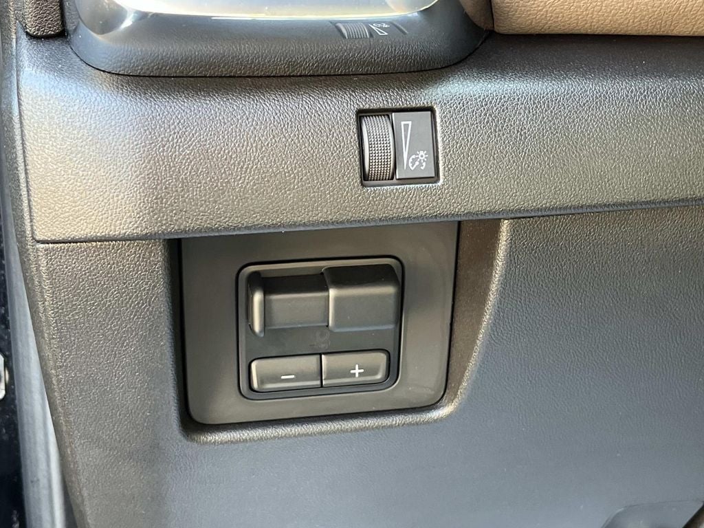 2025 GMC Canyon 4WD Denali