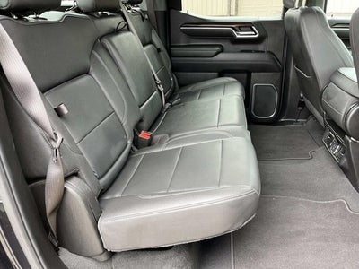 2025 GMC Sierra 1500 4WD Crew Cab Short Box SLT