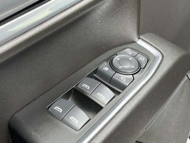 2025 GMC Sierra 1500 4WD Crew Cab Short Box SLT