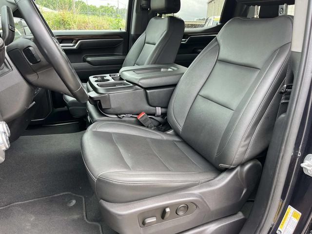 2025 GMC Sierra 1500 4WD Crew Cab Short Box SLT