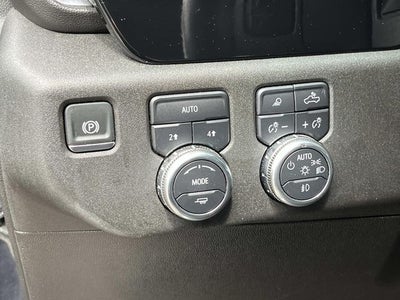 2025 GMC Sierra 1500 4WD Crew Cab Short Box SLT