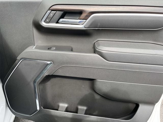 2025 GMC Sierra 1500 4WD Crew Cab Short Box SLT