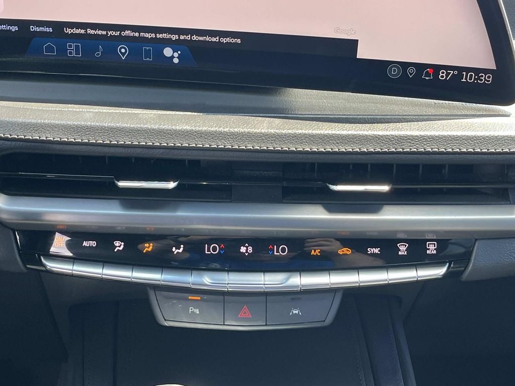 2024 Cadillac XT4 AWD Premium Luxury