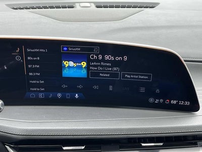 2025 Cadillac XT4 AWD Premium Luxury
