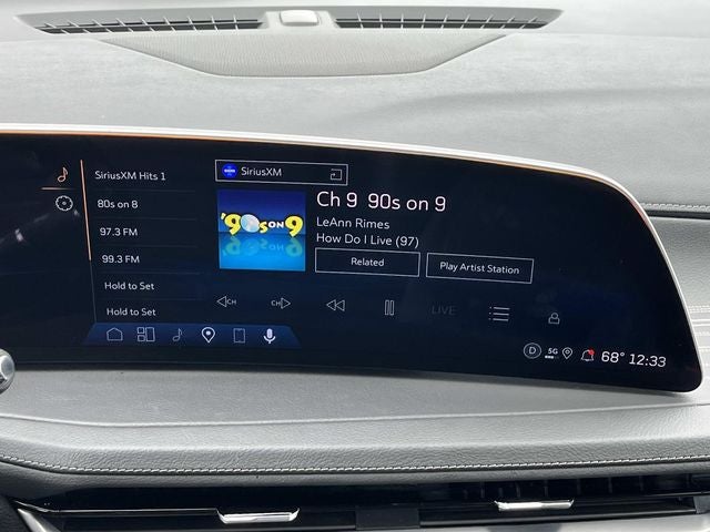 2025 Cadillac XT4 AWD Premium Luxury