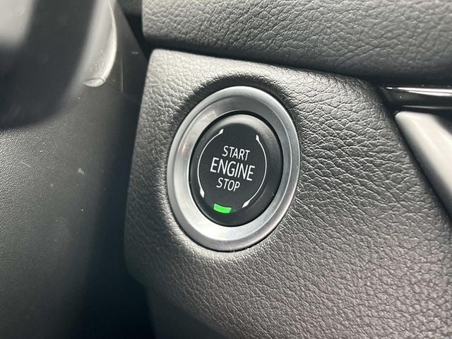 2025 Cadillac XT4 AWD Premium Luxury