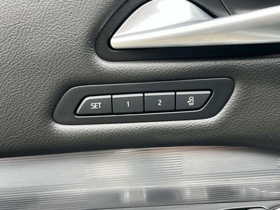 2025 Cadillac XT4 AWD Premium Luxury