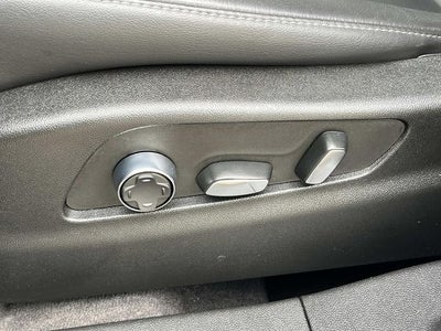 2025 Cadillac XT4 AWD Premium Luxury