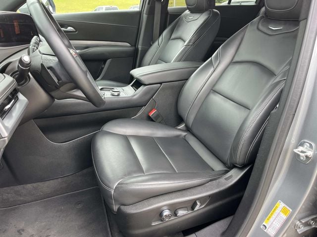 2025 Cadillac XT4 AWD Premium Luxury