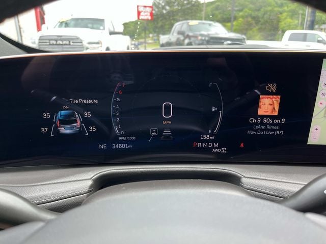2025 Cadillac XT4 AWD Premium Luxury