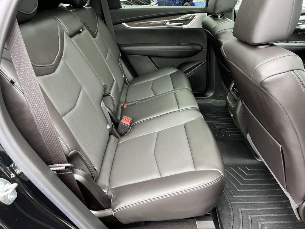 2025 Cadillac XT5 Sport