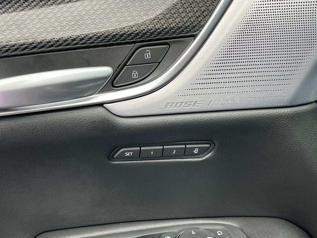 2025 Cadillac XT5 Sport