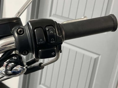2005 Harley-Davidson Sportster Base