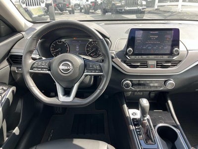 2024 Nissan Altima SR FWD