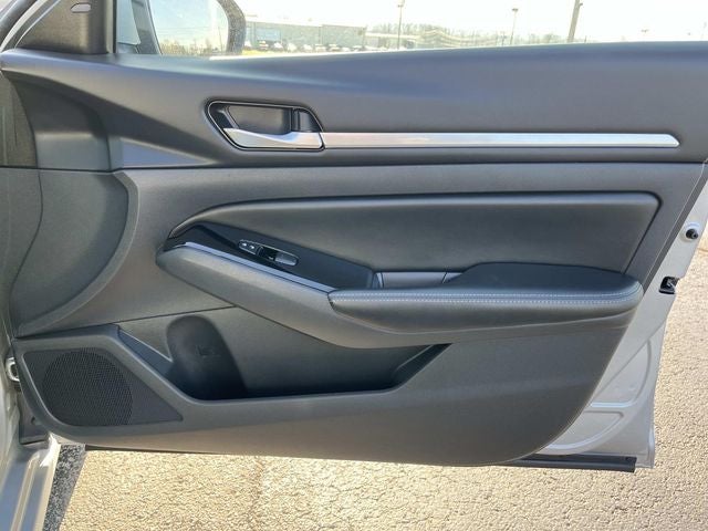2023 Nissan Altima SV FWD