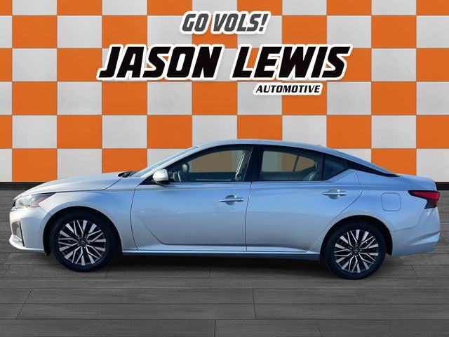 2023 Nissan Altima SV FWD
