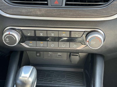 2024 Nissan Altima SV FWD