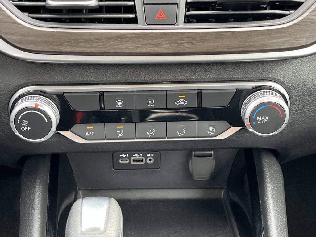 2024 Nissan Altima SV FWD