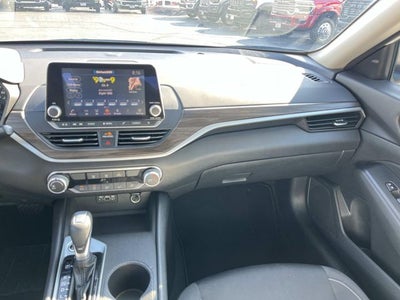 2025 Nissan Altima SV AWD