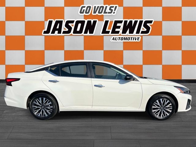 2025 Nissan Altima SV AWD