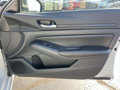 2025 Nissan Altima SV AWD