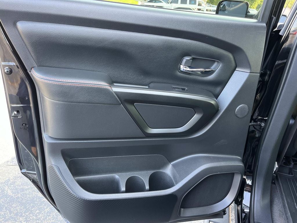 2021 Nissan Titan Crew Cab PRO-4X 4x4