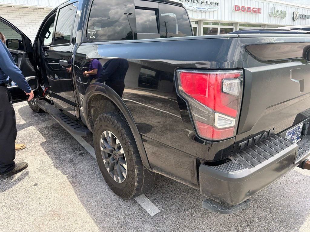 2021 Nissan Titan Crew Cab PRO-4X 4x4